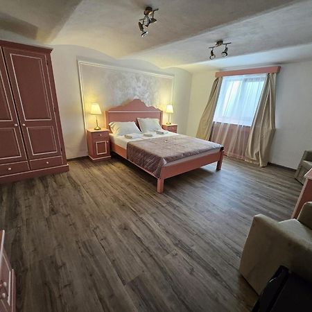 Casa Raduly - Apartament Demisol Sibiu Luaran gambar